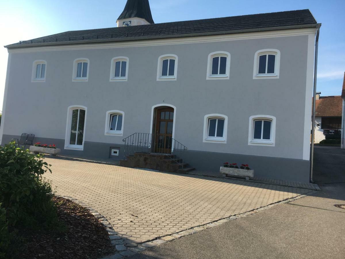 Ferienwohnung Zum Dorfwirt Riedenburg Exteriör bild
