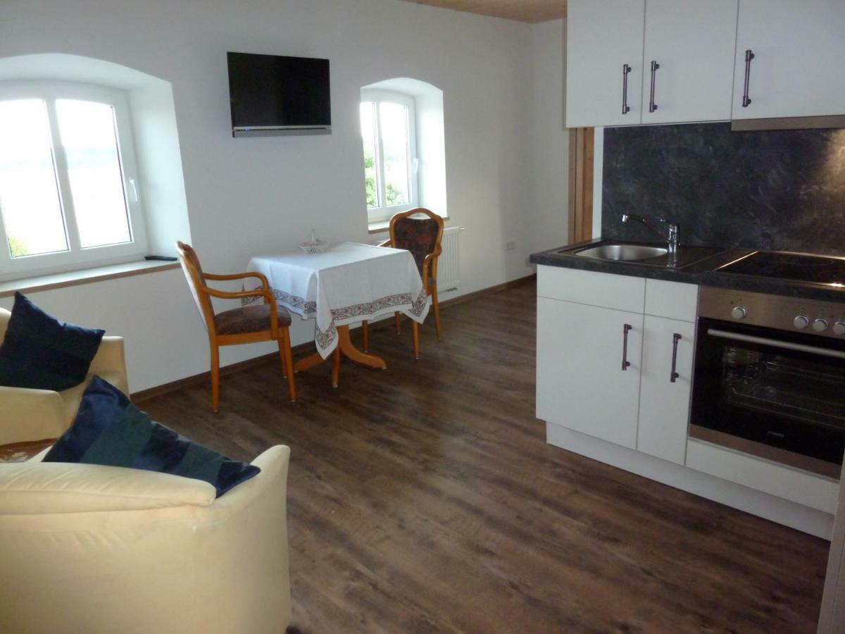 Ferienwohnung Zum Dorfwirt Riedenburg Exteriör bild